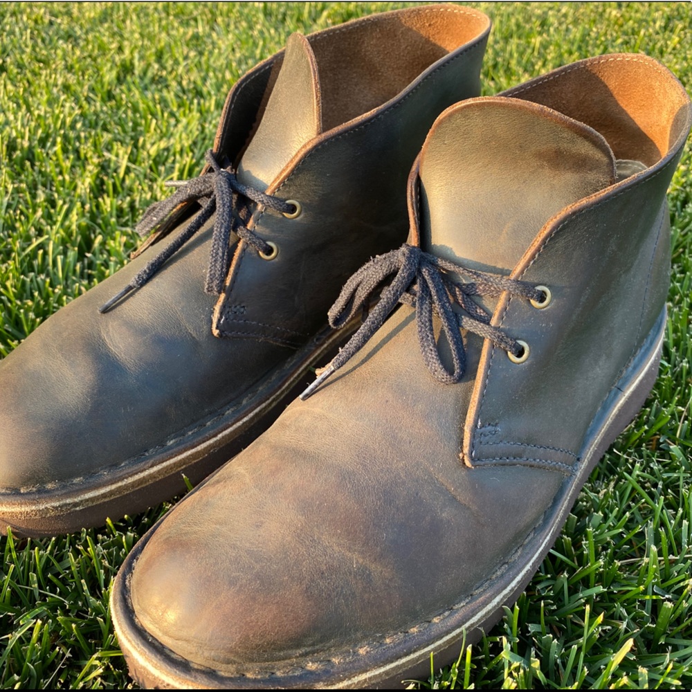 CLARKS Horween Leather Desert Boots Midnite Blue